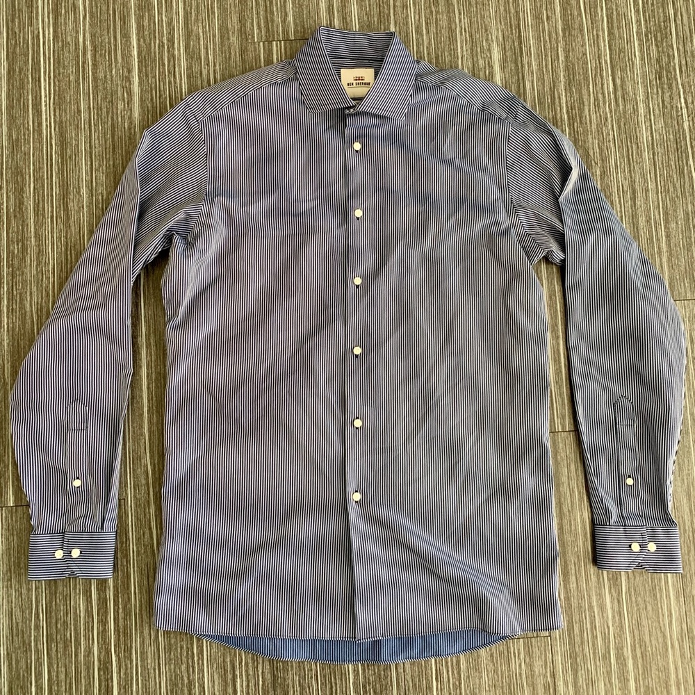 Ben Sherman Striped Dress Shirt (Slim Fit, size Medium)